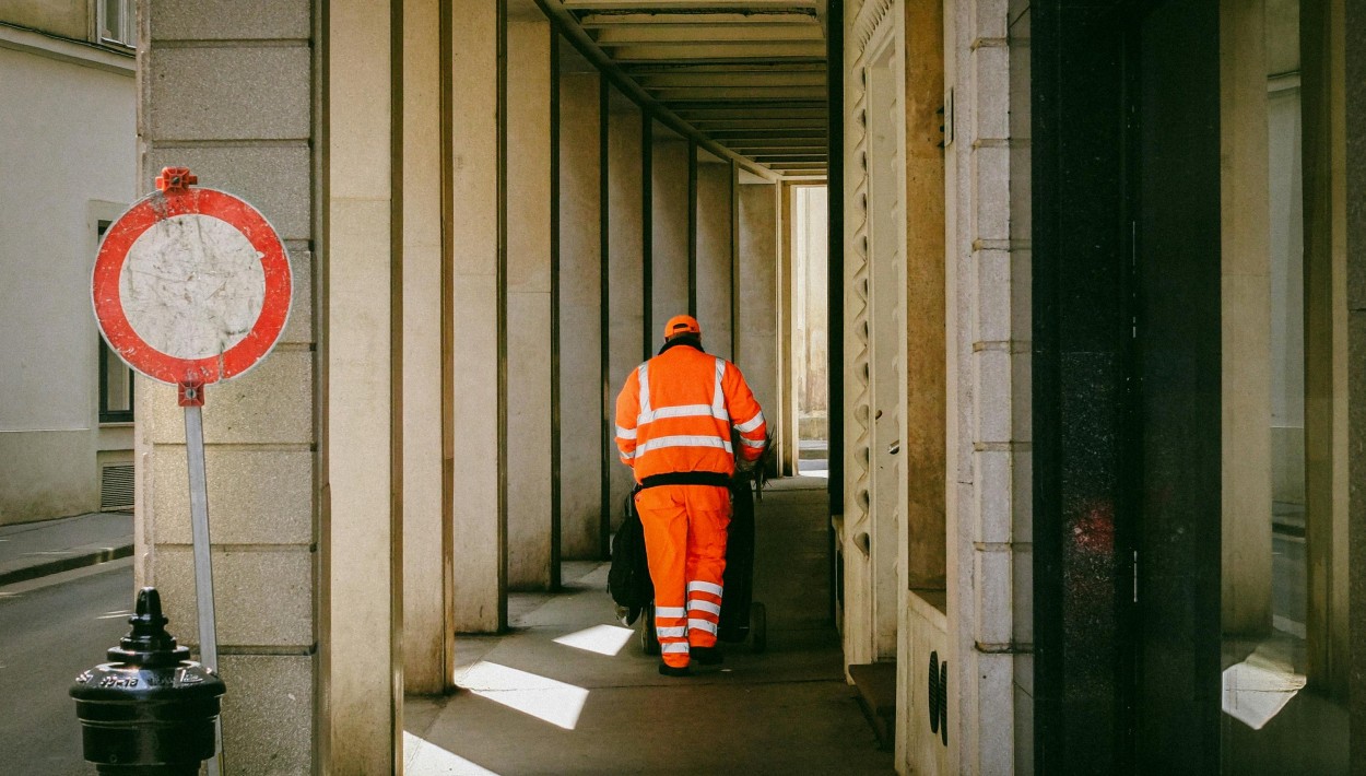 Maifeiertag verschiebt Müllleerung in Wiesbaden auf 2. Mai